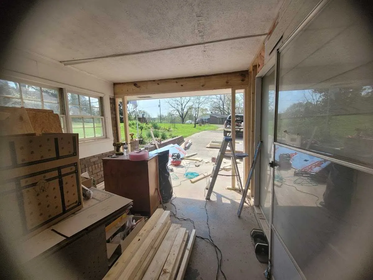 Air movers and dehumidifier for Water Mitigation Services in Encinitas